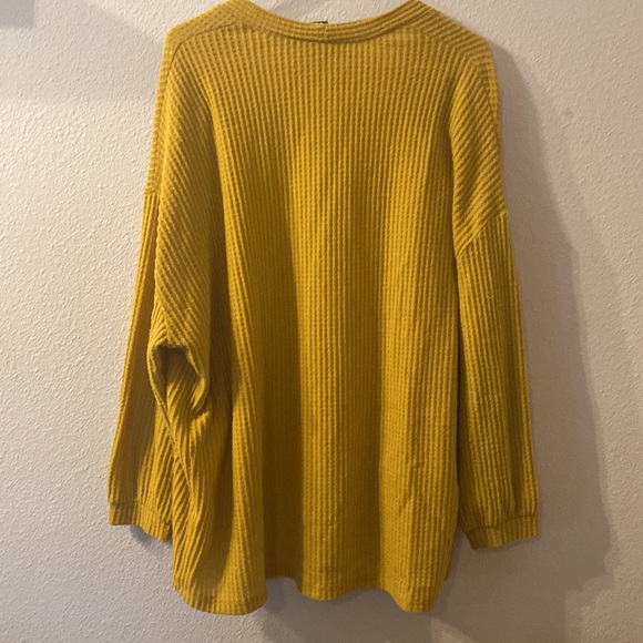 Timing mustard yellow cardigan with pockets size large - Picture 4 of 4